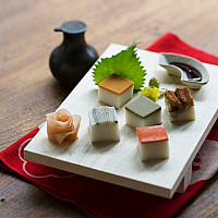 富山県産　鮨蒲4種　紅鮭・天然ぶり・甘えび・ばい貝　 お取り寄せ 通販  限定品