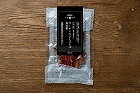 北海道産 サーモンのひと口とば黒胡椒 酒の肴 おつまみ お取り寄せ 珍味 無添加 通販  限定品